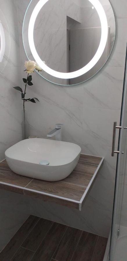 Rooms & Apartments Soline Nuove Biograd Na Moru Δωμάτιο φωτογραφία